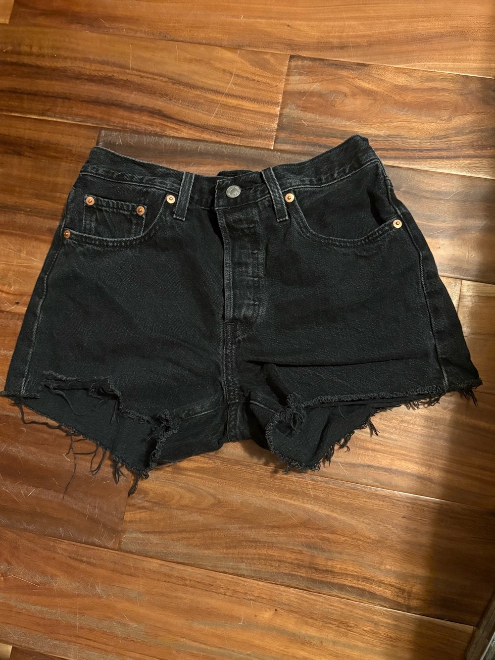 Levi’s 501 Original Black Denim Shorts Women’s Size 27 Button‎ Fly Cutoff (0855)